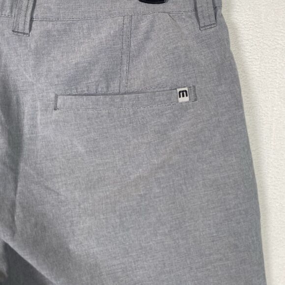 TravisMathew Gray Performance Stretch Shorts – Size 32 - Picture 8 of 12